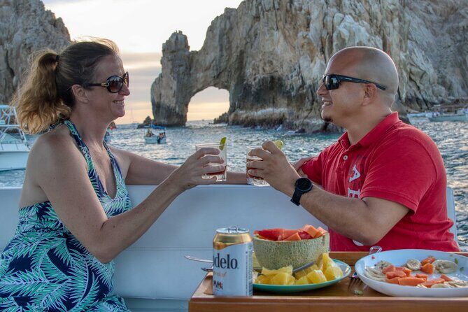 1 Hour Cabo Highlights on a 33ft Luxury Yacht - Pelican Rock Snorkel Stop: Marine Life and Short-Notice Water Time
