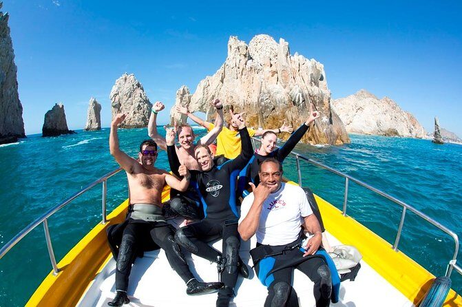 2-Tank Scuba Dive in Cabo San Lucas Reserve for Certified Divers - Meeting at Manta and Getting Fully Set Up