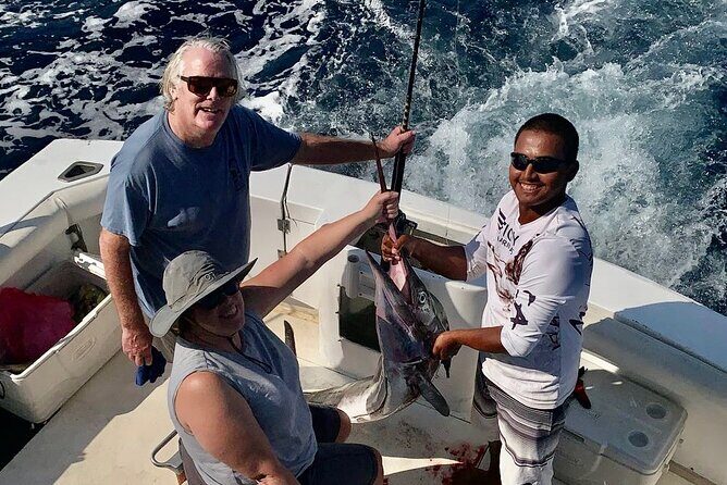 5-Hours Private Fishing Experience in Cruiser in Cabo San Lucas - The crew experience: bilingual help and captain decision-making