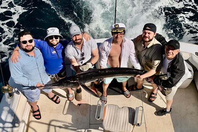 5-Hours Private Fishing Experience in Cruiser in Cabo San Lucas - Price and value: what $900 buys you in Cabo