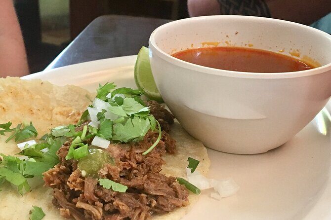 AvoCabo Food Tour - Mezcal tasting: included, but full bar is optional