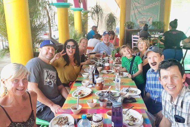 AvoCabo Food Tour - Meeting point and how the night actually feels