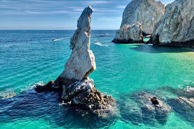 Boat ride to the Arch and Snorkel - The Cruise Segment: A Smooth Ride Across the Sea of Cortez