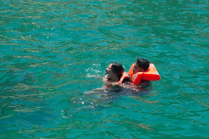 Boat Tour Snorkeling Tour with Guide, Drinks and Fruit - Key Highlights You Should Care About