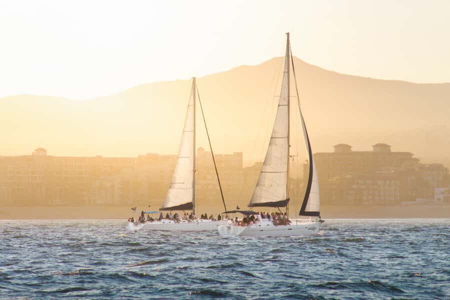Cabo Luxury Sunset Sailing Adventure with Open Bar - Open Bar and Deck Appetizers: Exactly What to Expect