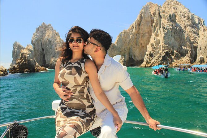 Cabo Private Yacht Cruise to El Arco with Snorkeling Adventure - Snorkeling at the Arch or Pelican Beach: Gear Included, Planning Still Matters