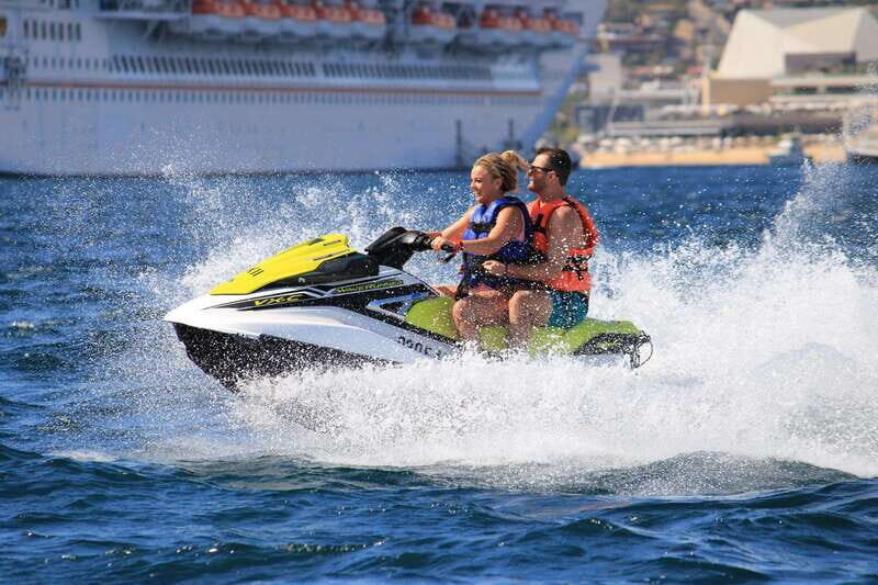 Cabo San Lucas Bay: Guided Jet Ski 30 minutes Rental - On the Beach: Safety Vest, Instructions, and How the Ride Starts