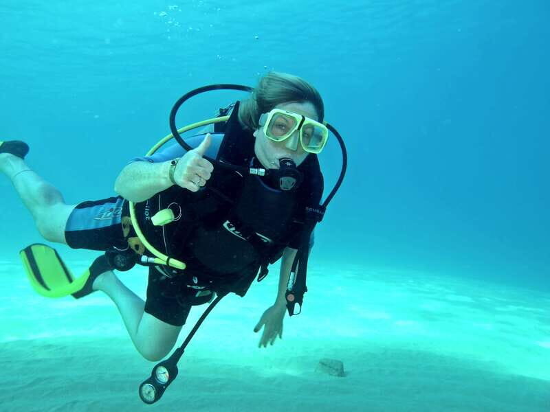 Cabo San Lucas: Beginners Diving Experience w/ Water & Snack - Quick, Worth-Know Highlights