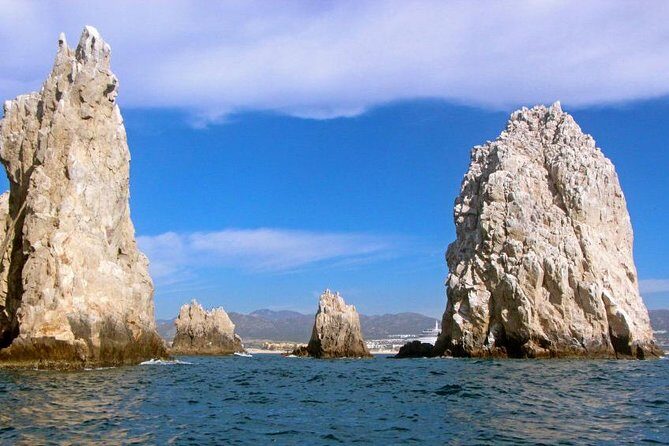 Cabo San Lucas city tour and amazing sea adventure to Lands End! - The boat experience: what to watch for on the water