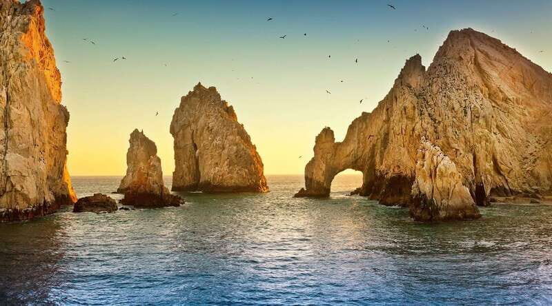 Cabo San Lucas: glass-bottom boat ride to "End of the Earth" - Should you book the Cabo glass-bottom End of the Earth tour?