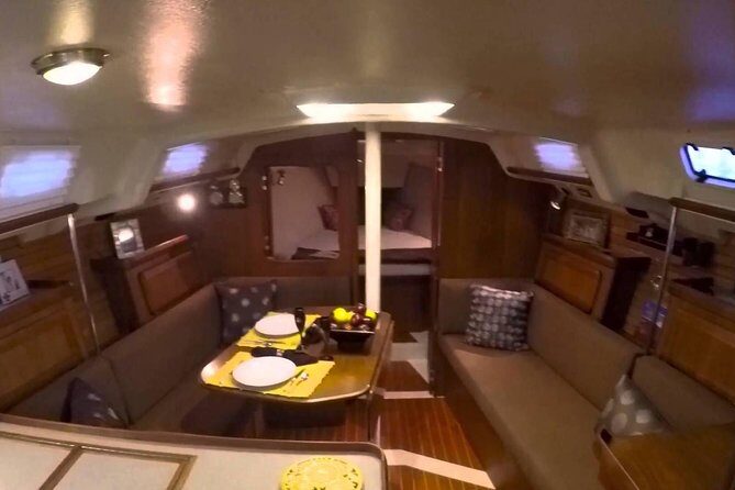 Cabo San Lucas Private 38 ft Sailing Tour with Snorkeling - Stop One: El Arco, Lovers Beach Views, and Pacific-Edge Scenery