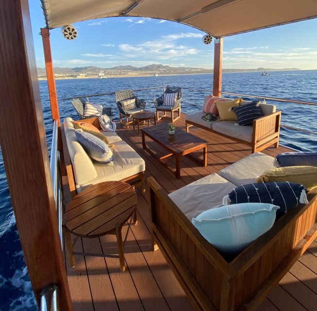 Cabo San Lucas: Private Catamaran Cruise - Lovers Beach and the Pacific Window: scenic time that doesn’t eat your whole trip