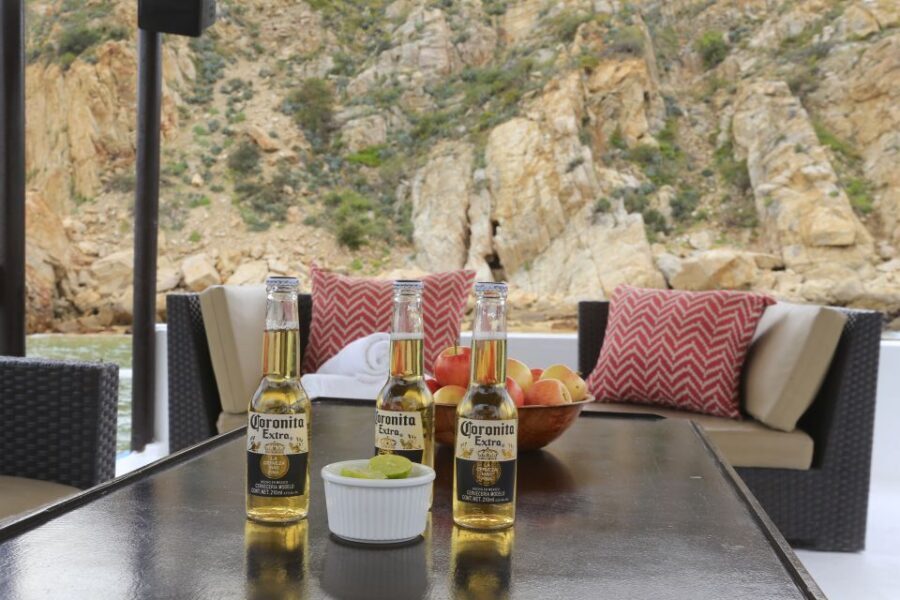 Cabo San Lucas: Private Catamaran Cruise - Drinks and snacks: what’s included, and what you should plan for