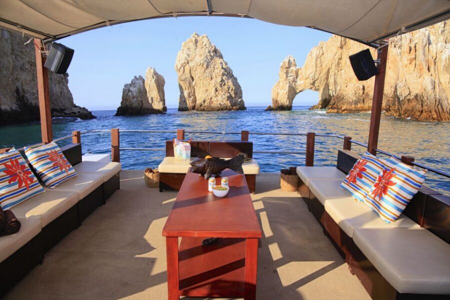 Cabo San Lucas: Private Catamaran Tour with Snorkeling - Key things to love about this Cabo catamaran tour
