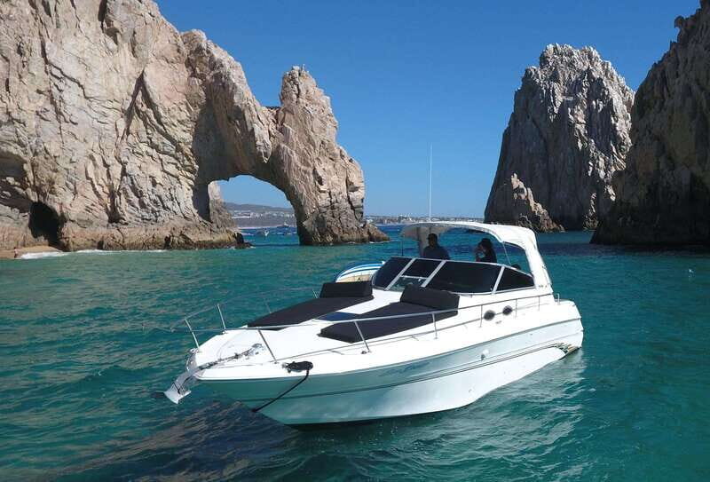 Cabo San Lucas Private Yacht 1 Hour Express Highlight Cruise - El Medano Beach: Why This Part Feels Like the Heart of Cabo