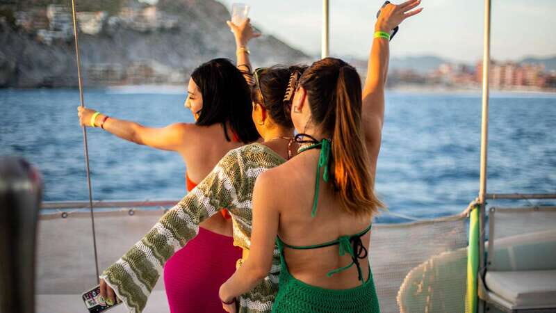 Cabo San Lucas: Sunset Party Cruise with Open Bar - Sailing Past the Famous Stuff: Arch, Lover’s Beach, and Sea Lion Area