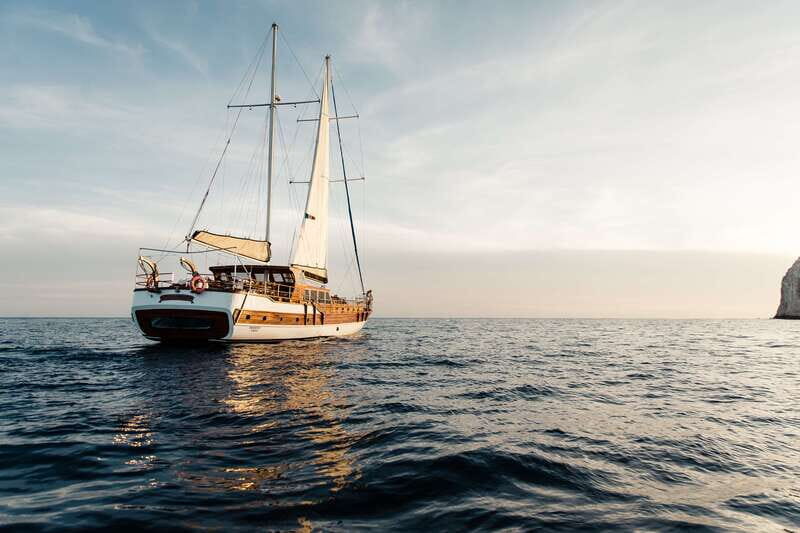 Cabo San Lucas: Sunset Yacht Cruise w/Chef Dinner & Open Bar - The 3-Hour Flow: How Sailing, Dinner, and Sunset Fit Together