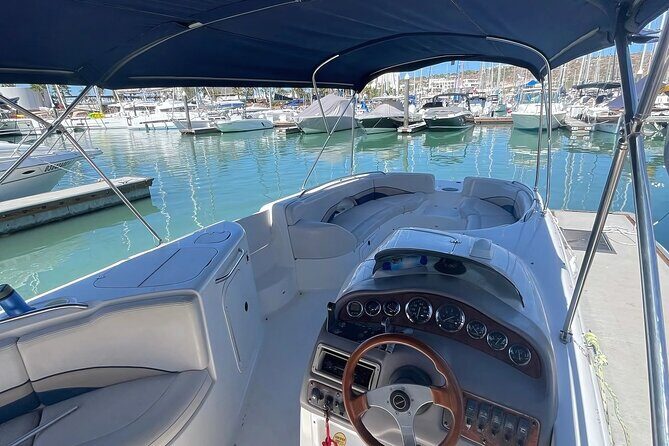 Cabo Yacht Tour to Lovers or Pelícano Beach + Beach Time - What’s Included, What’s Not, and What to Pack