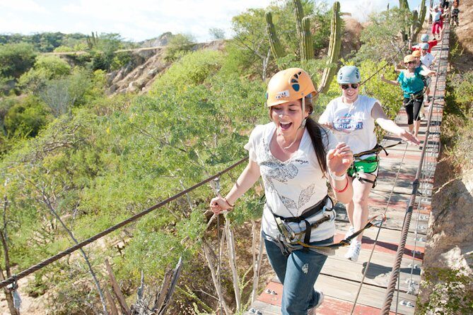 Cabo Zip-line and Rappelling Adventure - Guide attention and group size: why max 20 is comforting