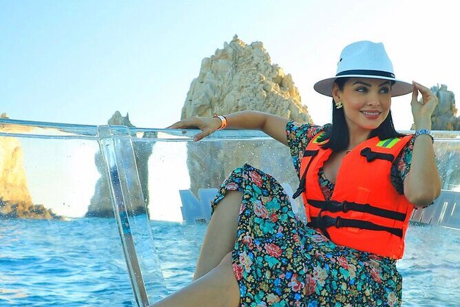 Cabo's Original Clear Boat Tour: See all of the tourist locations - The Guide and Captain: How Crew Personality Changes the Trip