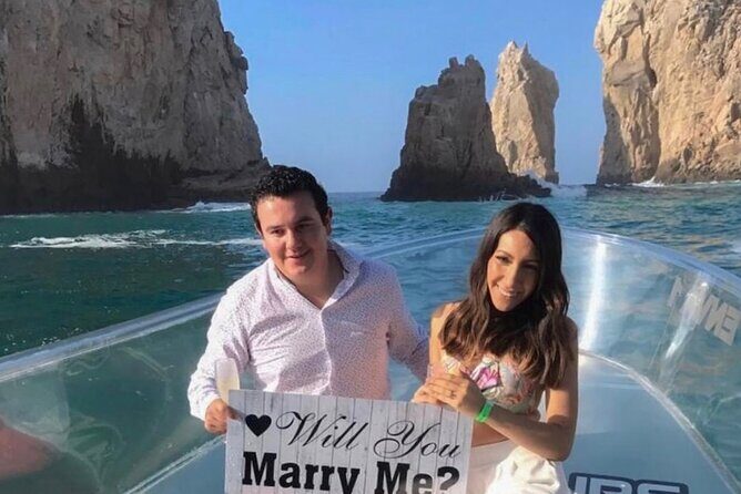 Cabo's Original Clear Boat Tour: See all of the tourist locations - Photos, Timing, and the End-Offer for Professional Pictures