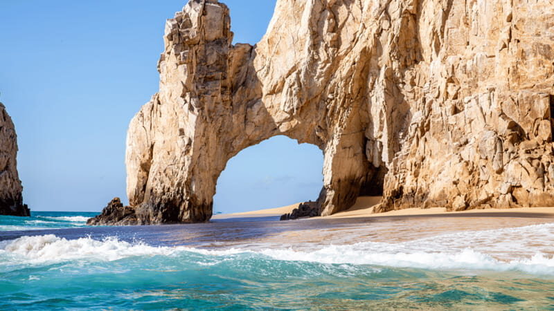 Discover Cabo San Lucas Clear Boat Glass Factory & Tequila - Museum of Natural History: A Short Stop That Adds Context