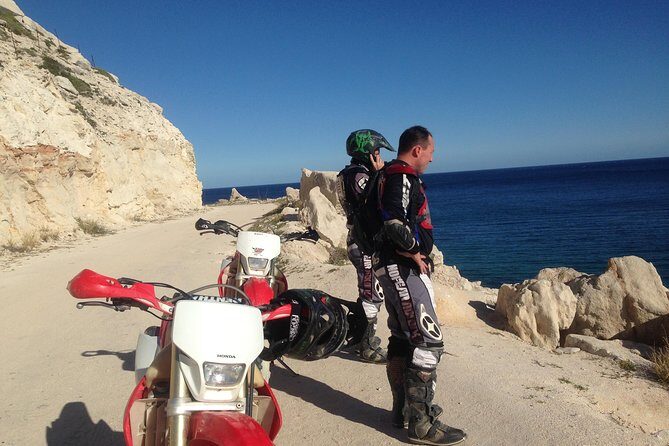 full day off road motorcycle adventure, Cabo Pulmo or Santiago waterfalls - Pickup and the 9:00 am start that keep the day tight