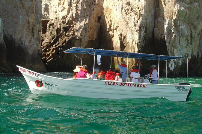 Glass Bottom Boat Ride to the Arch - Cruising past Land’s End: how the El Arco stop plays out