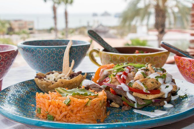 Gourmet Fajitas in your private villa or condo in Cabo or San Jose del Cabo - Starter Love: Mini Chorizo Sopes and Creamy Avocado Sauce