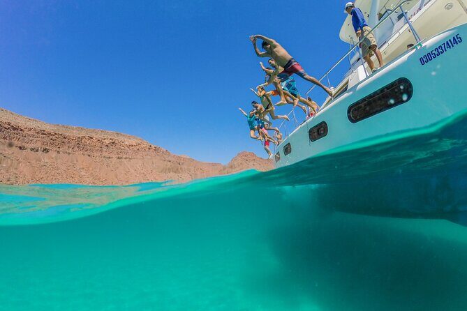 La Paz World Class Snorkeling in Balandras Hidden Beaches - Getting from Cabo to La Paz: the bus ride factor you can’t skip