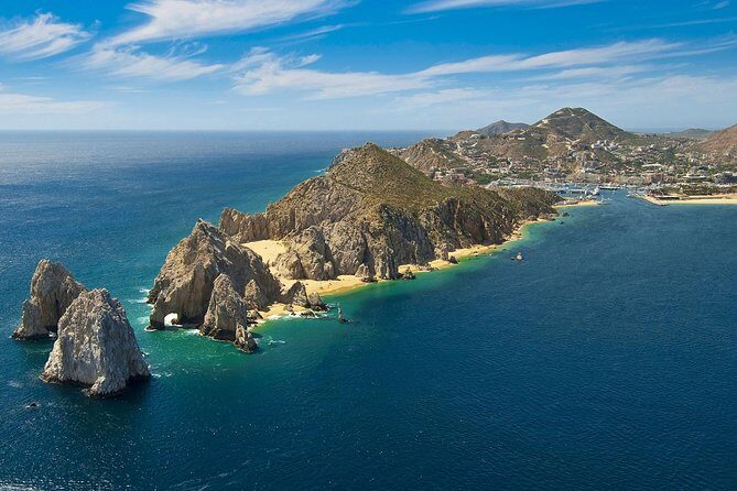 Land's End Sightseeing Boat Tour in Los Cabos - Entering the day: where you meet near Medano Beach