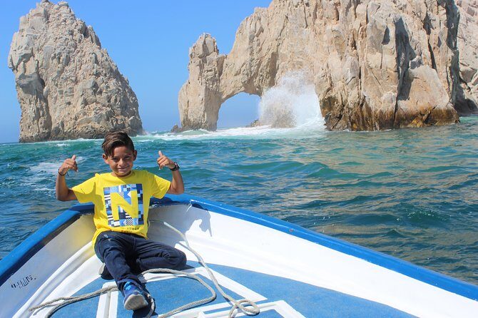 Land's End & Snorkel Tour in a Glass Bottom Boat (VisitA Cabo) - Pelican’s Rock Snorkeling Near the Arch: What You Can Aim to See