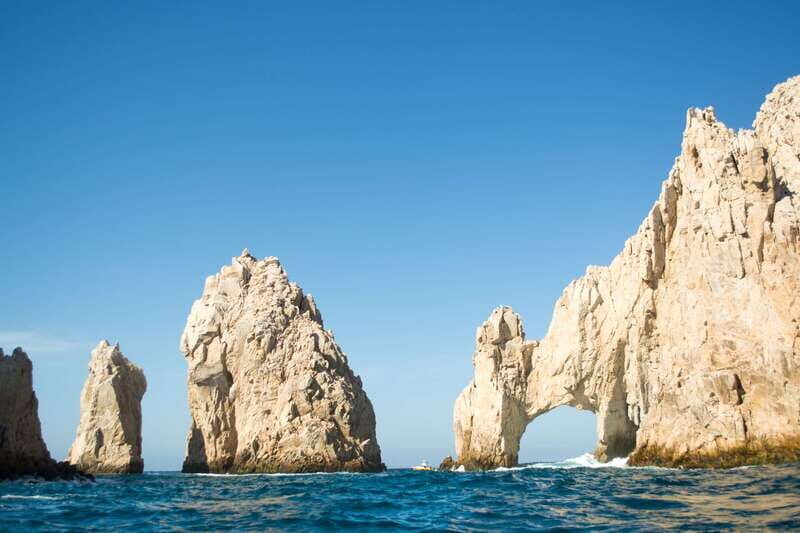 Los Cabos: Private Kayaking and Snorkeling Tour at the Arch - Kayaking toward the Arch: views, guidance, and photo chances