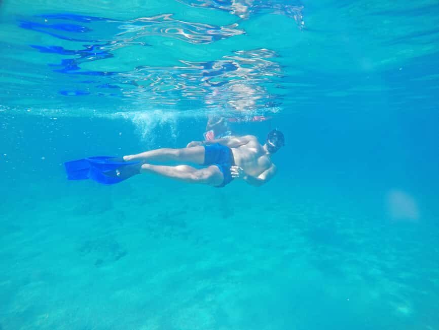 Los Cabos: Snorkeling Cruise with Lunch - Land’s End Arch: why the first stop matters