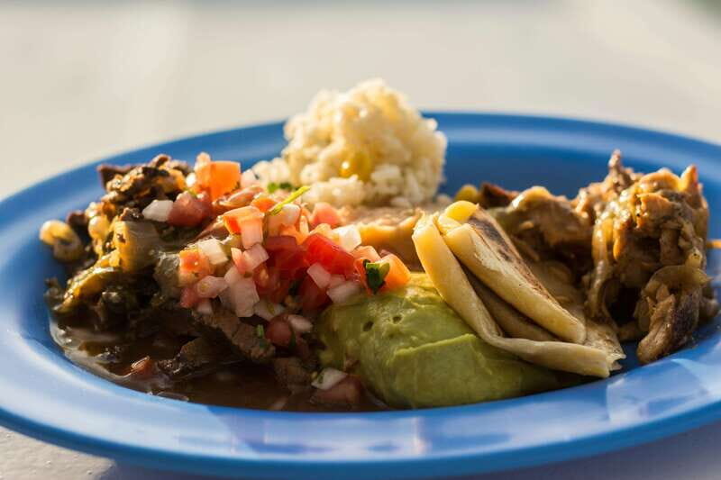 Los Cabos: Sunset Fajitas Dinner Cruise on Cabo Escape - Dinner on Deck: Fajita Buffet That’s More Than an Afterthought