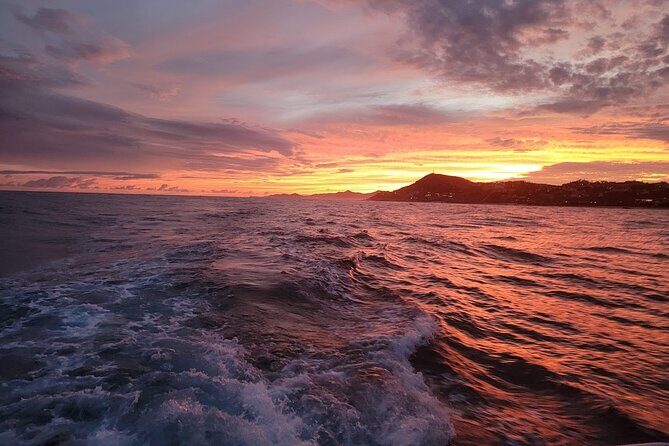 Los Cabos Yacht Adventure - Arch, Snorkel, Lunch, Drinks 1-18ppl - Paddle Boarding and Floating: If You Prefer a Slower Pace