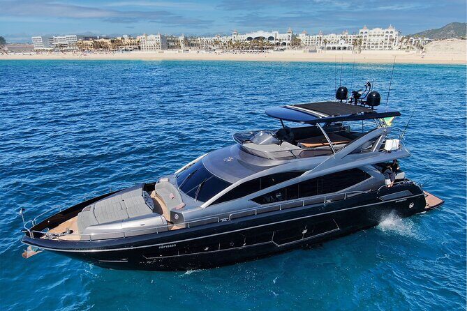 Luxury Black Yacht in Cabo - Luxury on a black yacht: what you’re really paying for