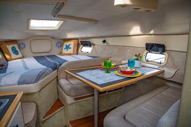 Luxury Yacht Charter and Arch Tour in Cabo San Lucas - Lovers Beach and the Sea Lion Colony Area