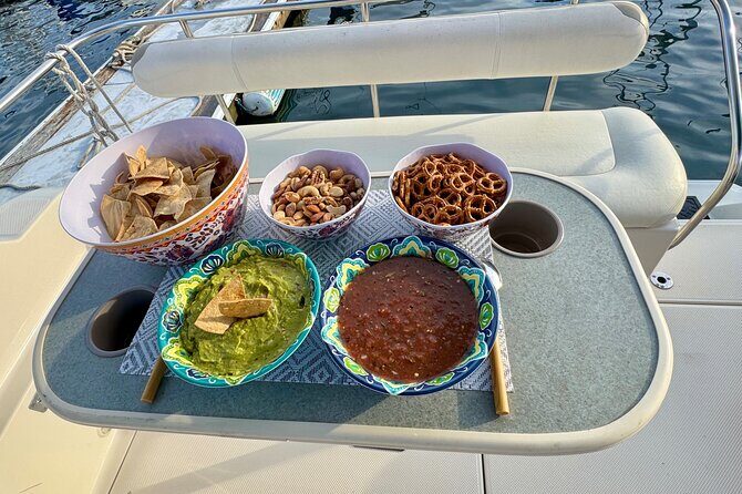 Luxury Yacht Charter and Arch Tour in Cabo San Lucas - Snorkeling Gear and Floating Mat: Making It Worth More Than Photos