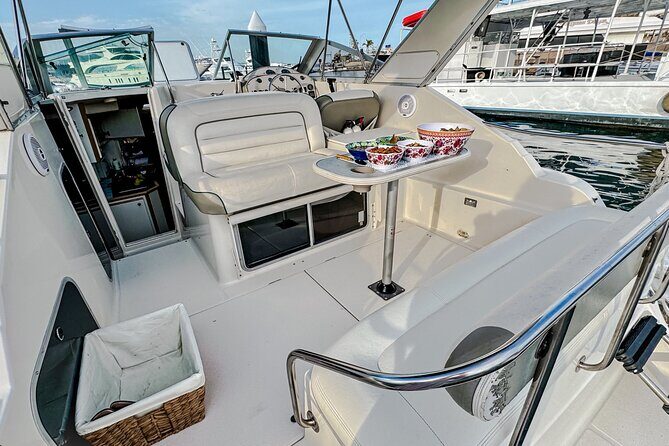 Luxury Yacht Charter and Arch Tour in Cabo San Lucas - Price and What You Really Get for $500 per Group