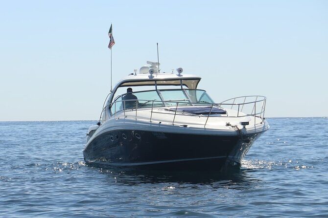 Luxury Yacht Tour in Los Cabos 45FT SeaRay Sundancer - Key things to know before you go
