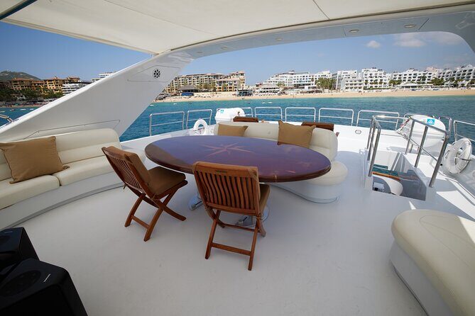 Number Juan 100ft Yacht Azimut Rental - Price Breakdown and Value: Is $4,925 Worth It?