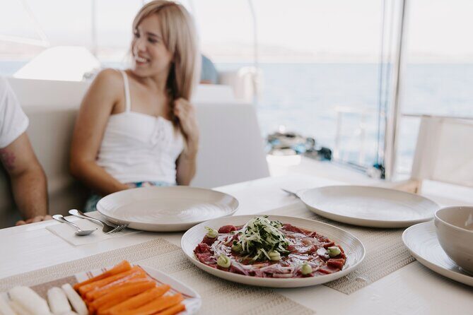 Platinum Sunset Sailing Tour - Who this sunset sail is best for (and who should think twice)