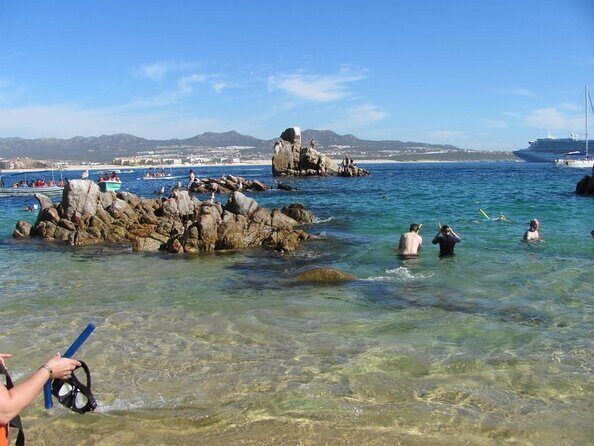 Private Cabo 35ft cat experience Food and open bar included! - Key things to know before you go