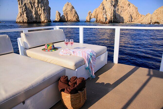 Private Cabo Catamaran with Water Toys for up to 20 Guests - Meeting at G Dock 2: fast start, easy return