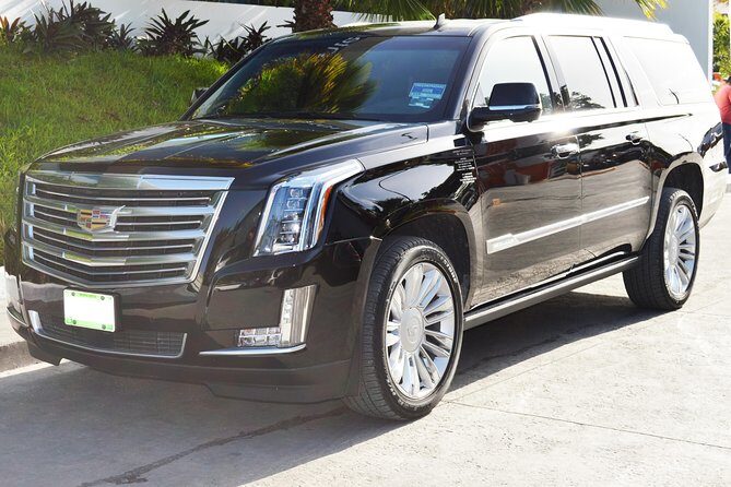 Private Departure Luxury Transfer Hotels to: San Jose International Airport (1 - 5) - The ride to Los Cabos International Airport: what you can expect in 1–2 hours
