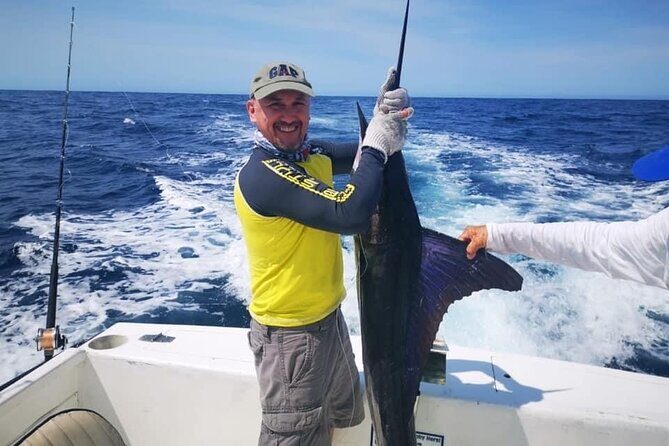 Private Half-day Deep Sea Fishing Charter in Cabo San Lucas - Cabo’s Pacific Water Time: What 5 Hours Really Gives You