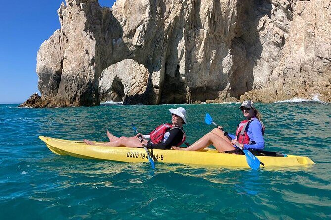 Private Los Cabos Arch & Playa del Amor tour by Glass bottom kayak - Getting there and what to bring (Plaza Gali is the anchor point)