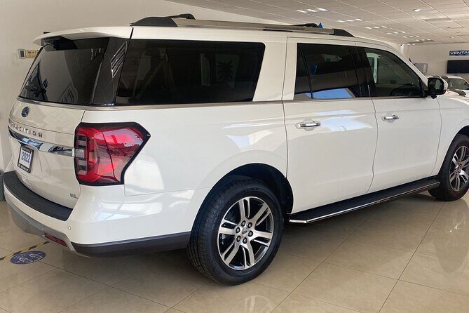 Private Round-Trip from Airport to Hotels to San Jose Area zone 1 - Door-to-Door Comfort in San José del Cabo Zone 1