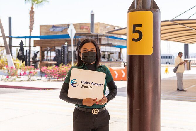 Private SUV Round-Trip from Airport to Hotels in Puerto Los Cabos - Who This Transfer Fits Best (And Who Might Want to Compare)